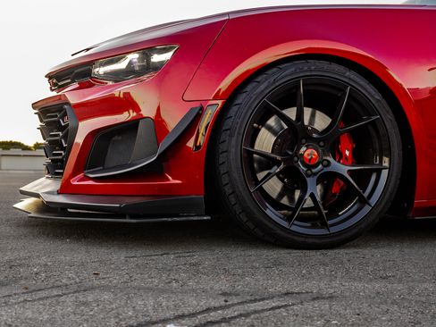 Used 2019 Chevrolet Camaro SS image 9
