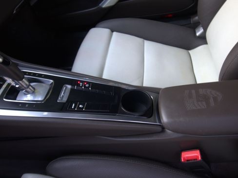 Used 2014 Porsche Cayman S RWD image 5