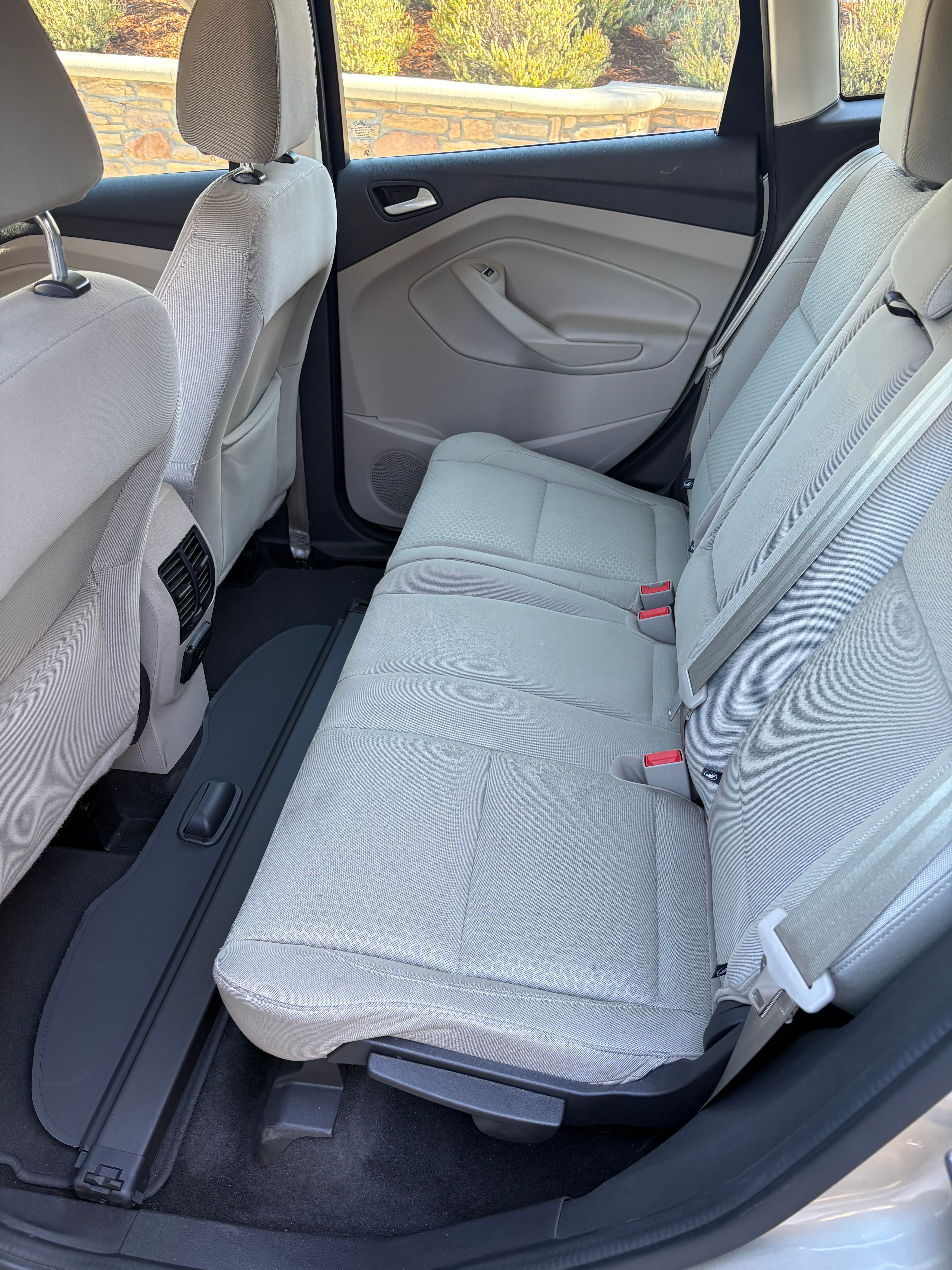 Used 2017 Ford C-MAX SE w/ Equipment Group 201A FWD image 13