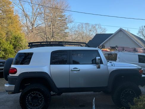 Used 2007 Toyota FJ Cruiser 4WD image 4