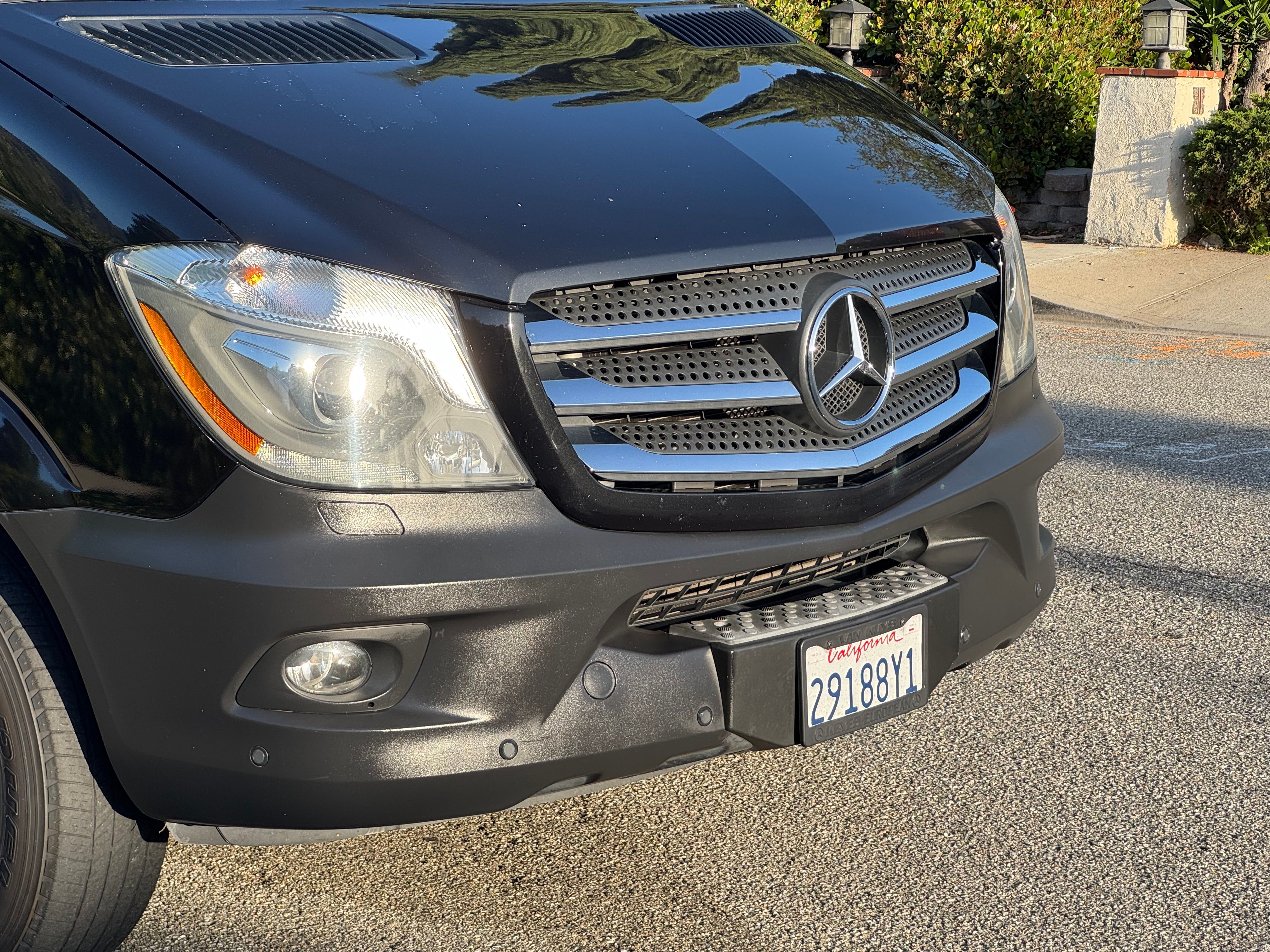 Used 2016 Mercedes-Benz Sprinter 2500 image 12