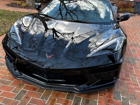 Used 2024 Chevrolet Corvette Stingray Premium Cpe w/ Z51 Performance Package image 2