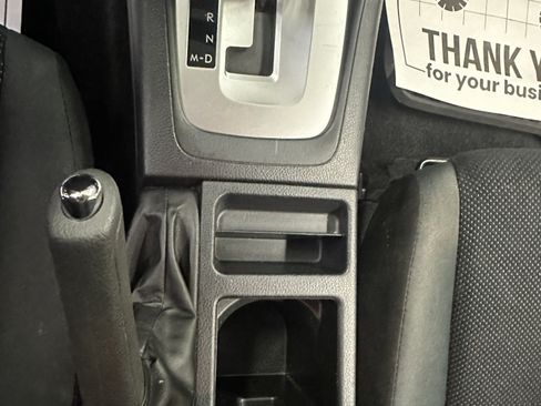 Used 2016 Subaru Impreza 2.0i Premium image 10