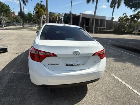 Used 2019 Toyota Corolla LE FWD image 8