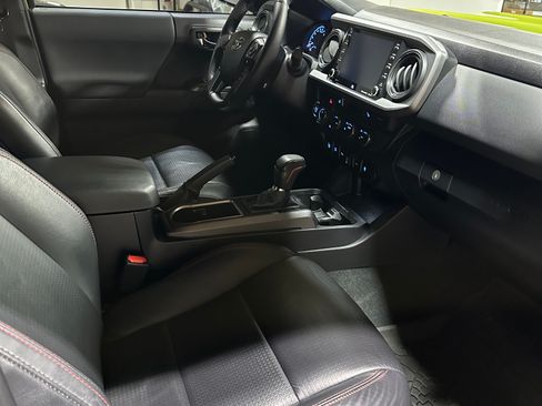 Used 2022 Toyota Tacoma TRD Pro image 17