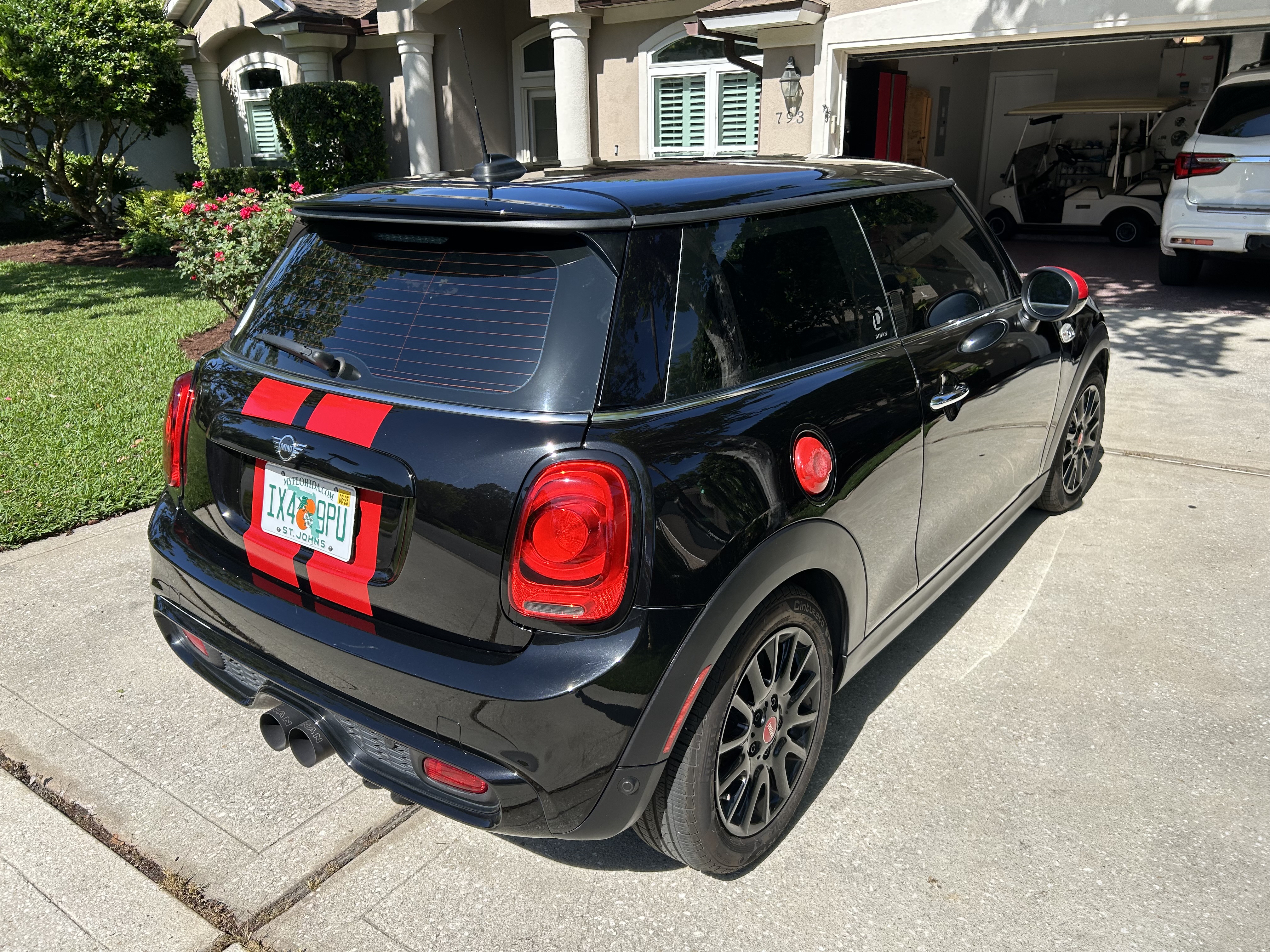 Used 2019 MINI Cooper S w/ Storage Package FWD image 11