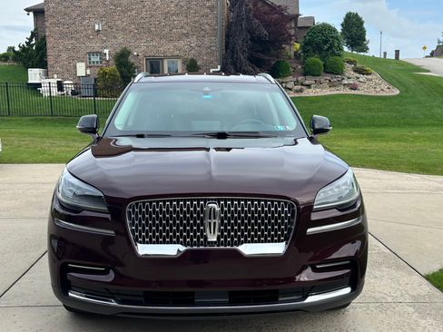 Used 2021 Lincoln Aviator AWD w/ Elements Package image 6