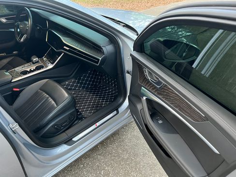 Used 2021 Audi A6 Premium Plus w/ Premium Plus Package image 17