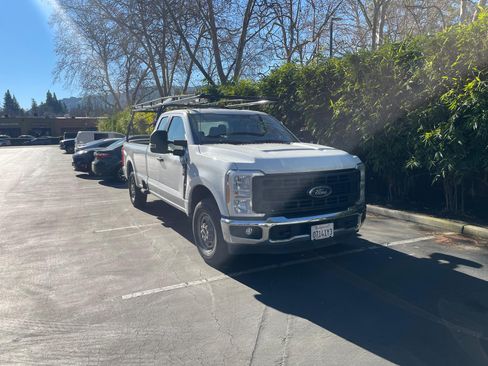 Used 2023 Ford F250 XL w/ XL Chrome Package image 1