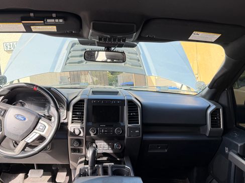 Used 2019 Ford F150 Raptor w/ Equipment Group 801A Mid image 6