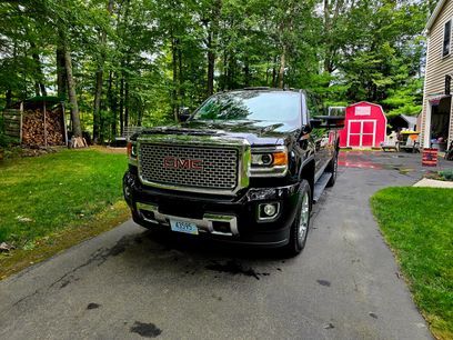 Used 2017 GMC Sierra 2500 Denali w/ Suspension Package, Off-Road