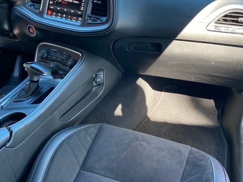 Used 2022 Dodge Challenger SRT Hellcat Redeye image 16