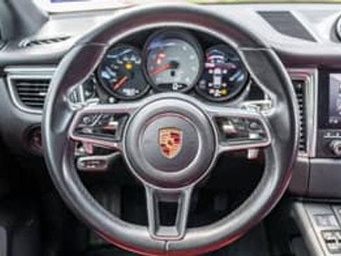 Used 2018 Porsche Macan S AWD/4WD image 25