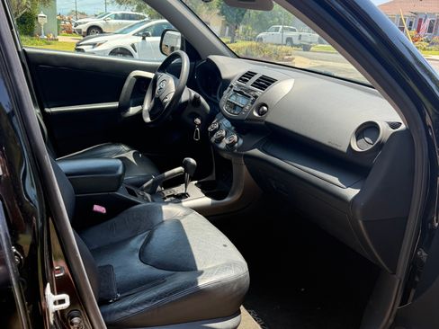 Used 2010 Toyota RAV4 Sport image 15