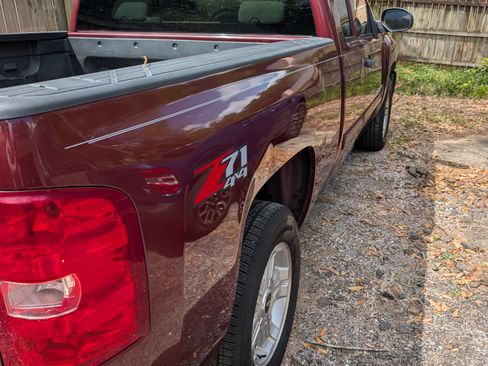 Used 2009 Chevrolet Silverado 1500 LT w/ Power Pack Plus image 10