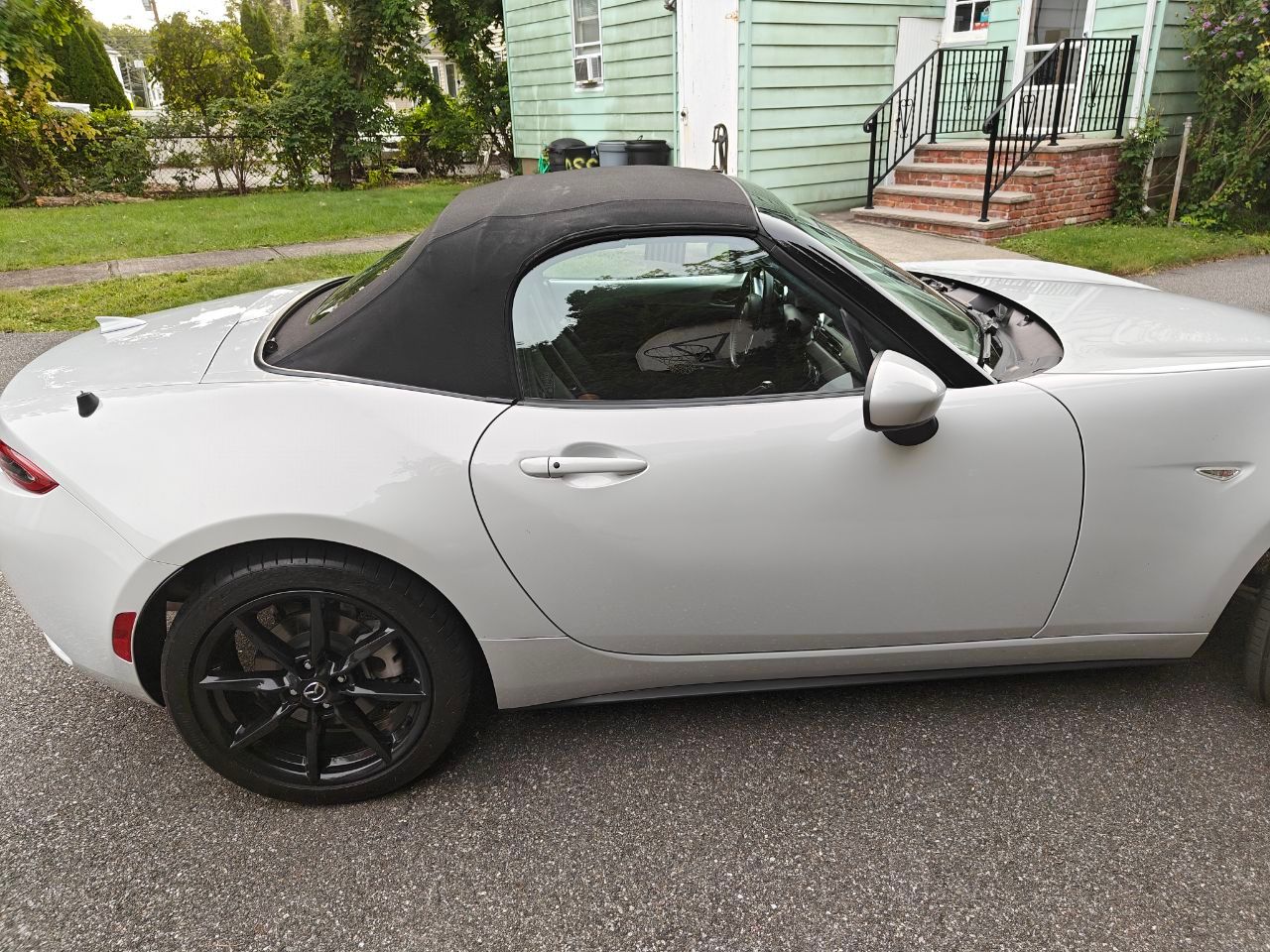 Used 2016 MAZDA MX-5 Miata Grand Touring RWD image 17