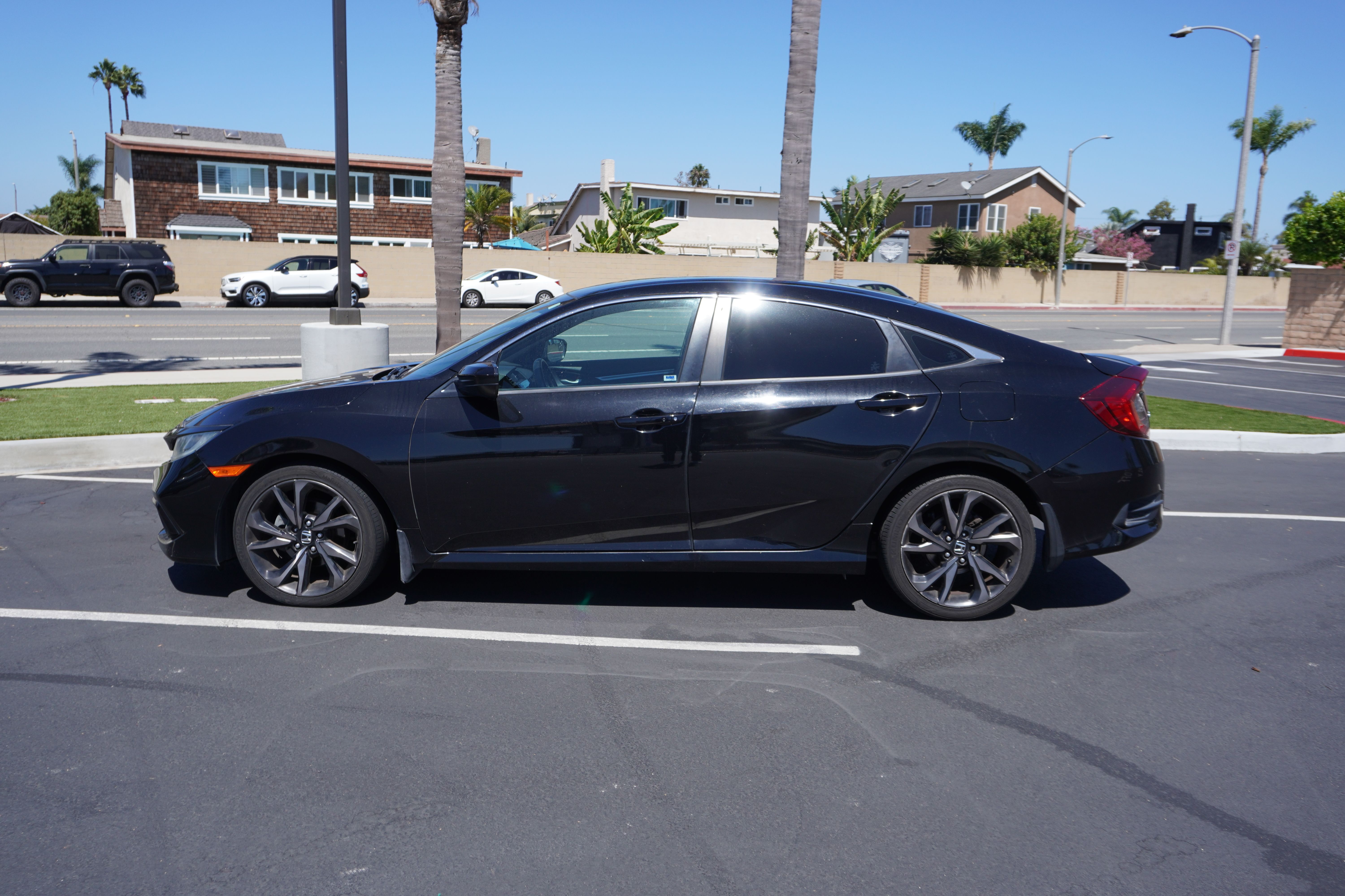 Used 2019 Honda Civic Sport image 1