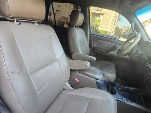 Used 2004 Toyota Sequoia SR5 image 6