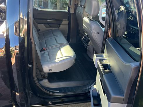 Used 2022 Ford F150 Lightning Pro image 5