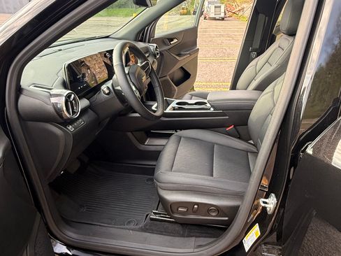 Used 2025 Chevrolet Equinox LT w/ Convenience Package II AWD/4WD image 17