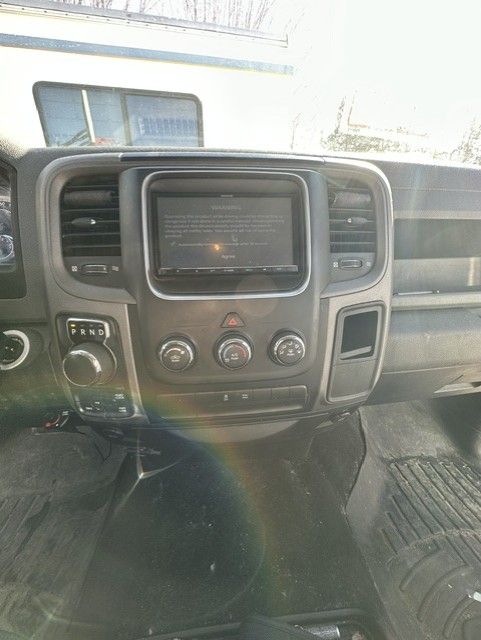 Used 2013 RAM 1500 ST w/ SXT Appearance Group AWD/4WD image 9