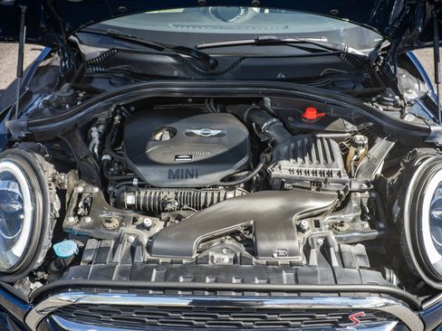 Used 2019 MINI Cooper Clubman S image 23