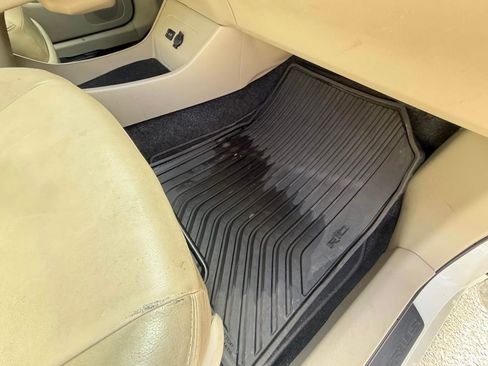 Used 2012 Toyota Prius Four image 13