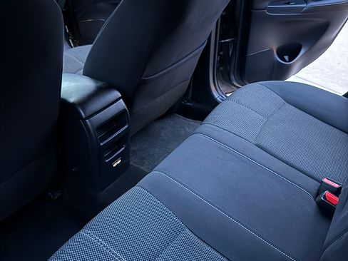 Used 2017 Nissan Sentra S image 14