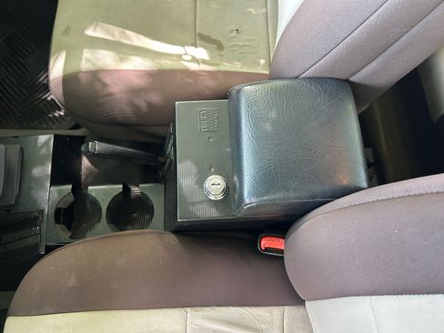 Used 1999 Jeep Wrangler SE AWD/4WD image 16