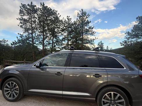 Used 2019 Audi Q7 3.0T Premium Plus AWD/4WD image 4