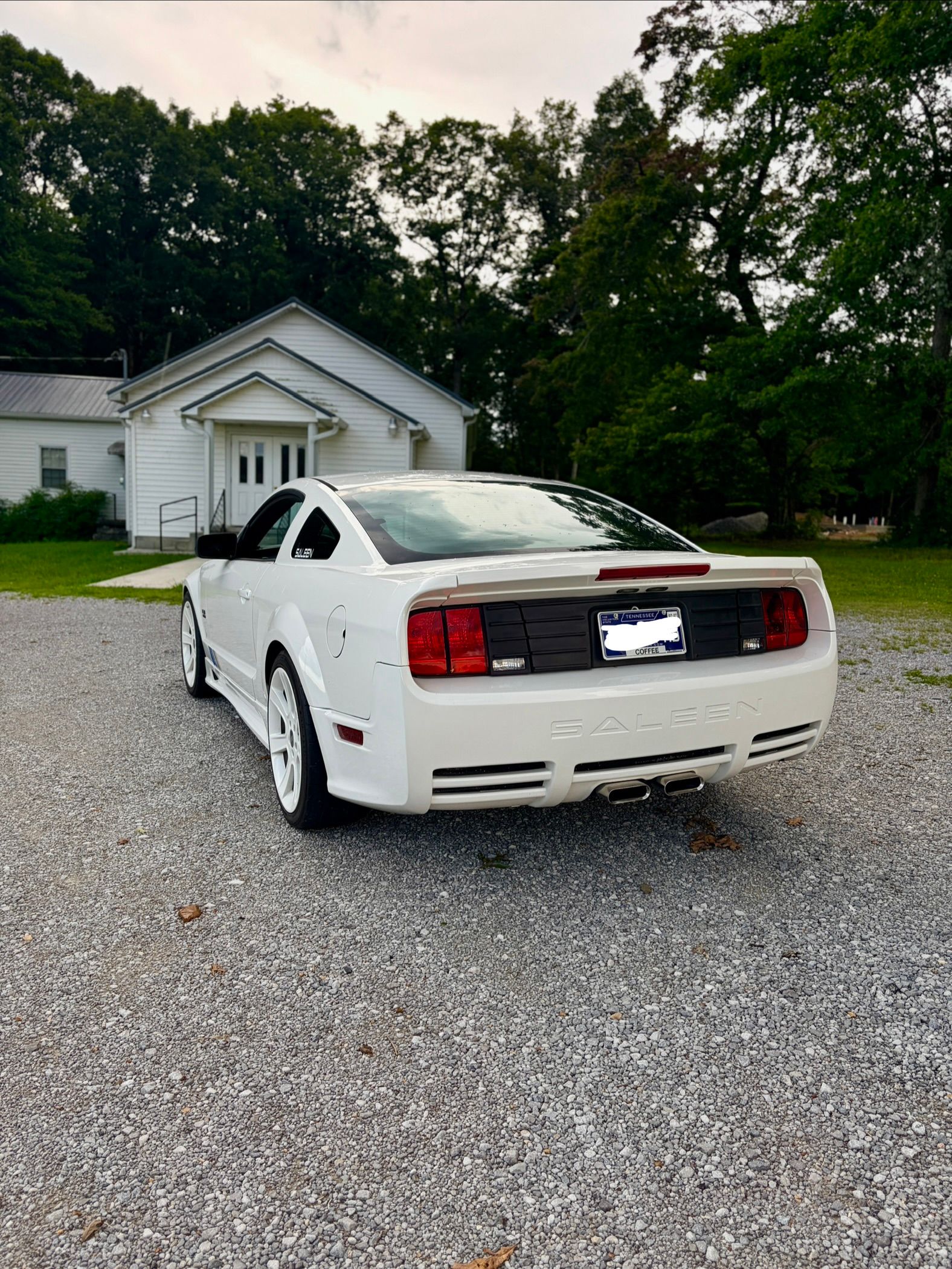 Used 2005 Ford Mustang GT Premium RWD image 4