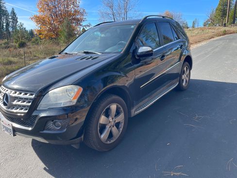 Used 2010 Mercedes-Benz ML 350 2WD image 2