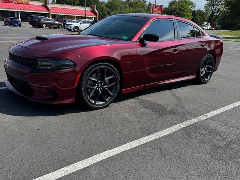Used 2021 Dodge Charger R/T w/ Blacktop Package RWD image 4