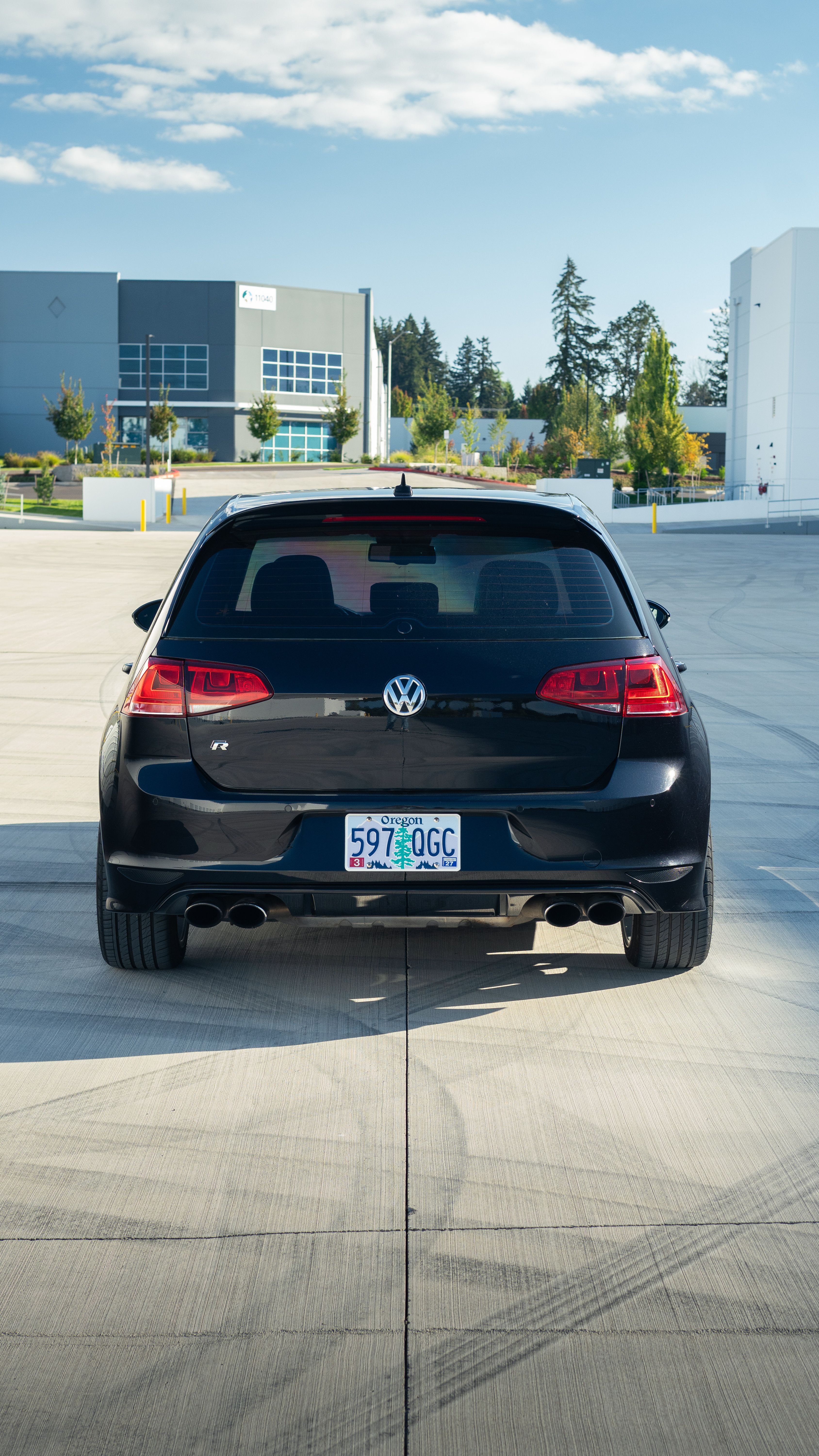 Used 2016 Volkswagen Golf 4-Door AWD/4WD image 6