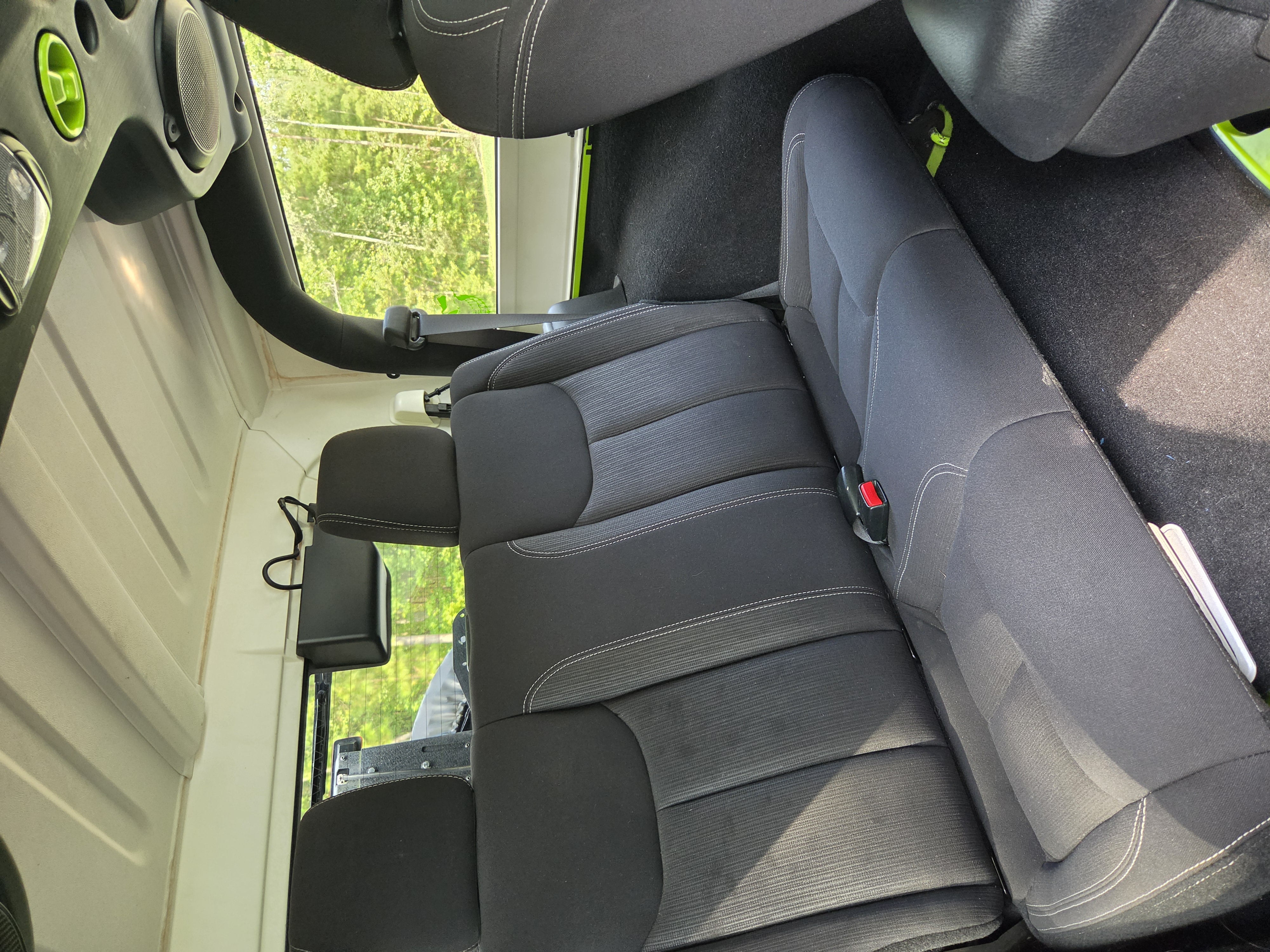 Used 2013 Jeep Wrangler Sahara w/ Dual Top Group AWD/4WD image 28