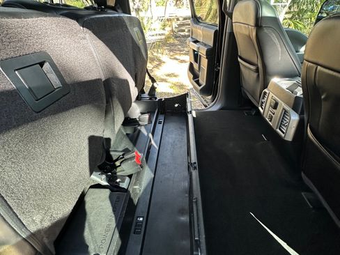 Used 2017 Ford F450 Lariat w/ Lariat Ultimate Package image 21