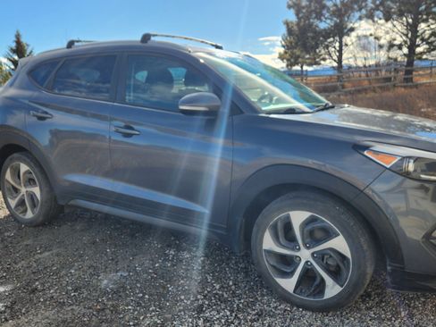 Used 2016 Hyundai Tucson Sport image 6
