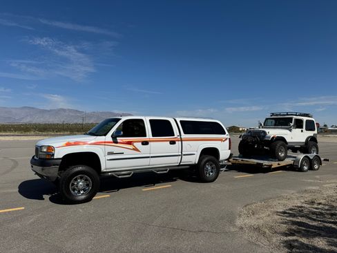 Used 2002 GMC Sierra 2500 2WD Crew Cab HD w/ SLT Marketing Option Pkg image 20