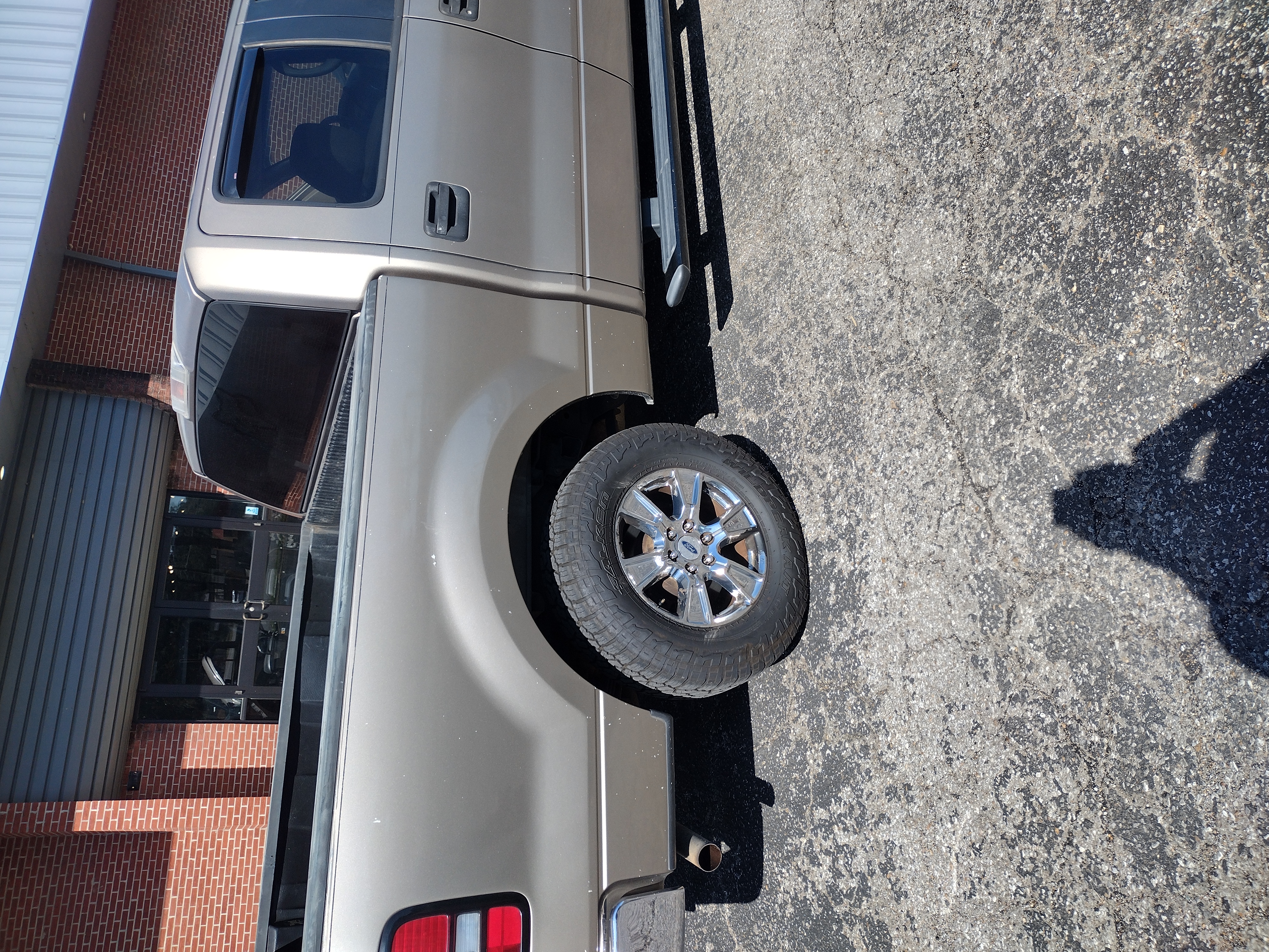 Used 2005 Ford F150 XLT RWD image 16
