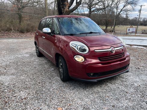 Used 2014 FIAT 500L Lounge image 1