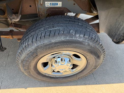 Used 2007 Dodge Ram 3500 Truck SLT image 9