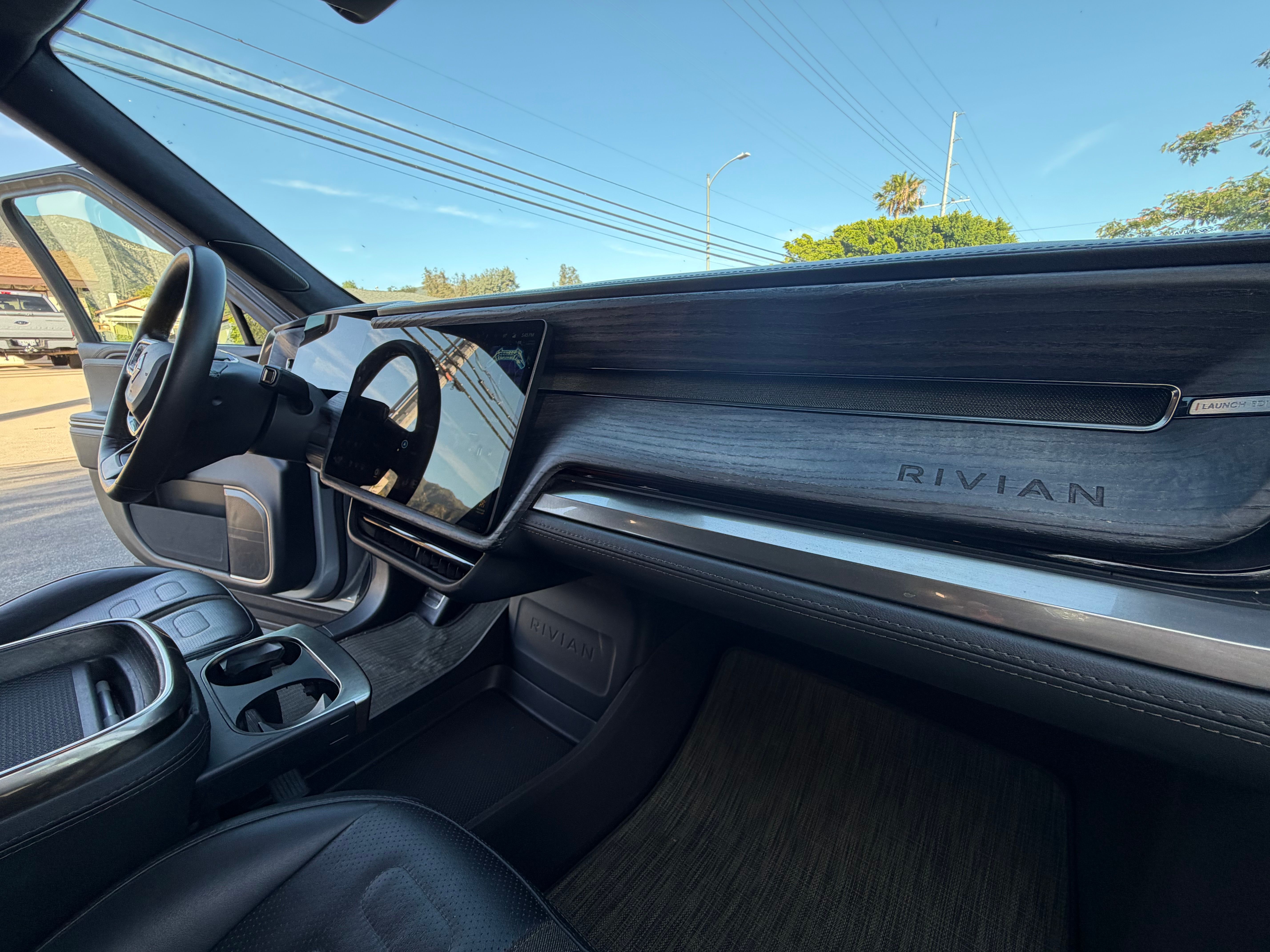 Used 2022 Rivian R1T Launch Edition AWD/4WD image 9