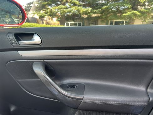 Used 2006 Volkswagen Jetta TDI image 12