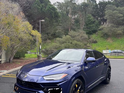 Used 2019 Lamborghini Urus image 11