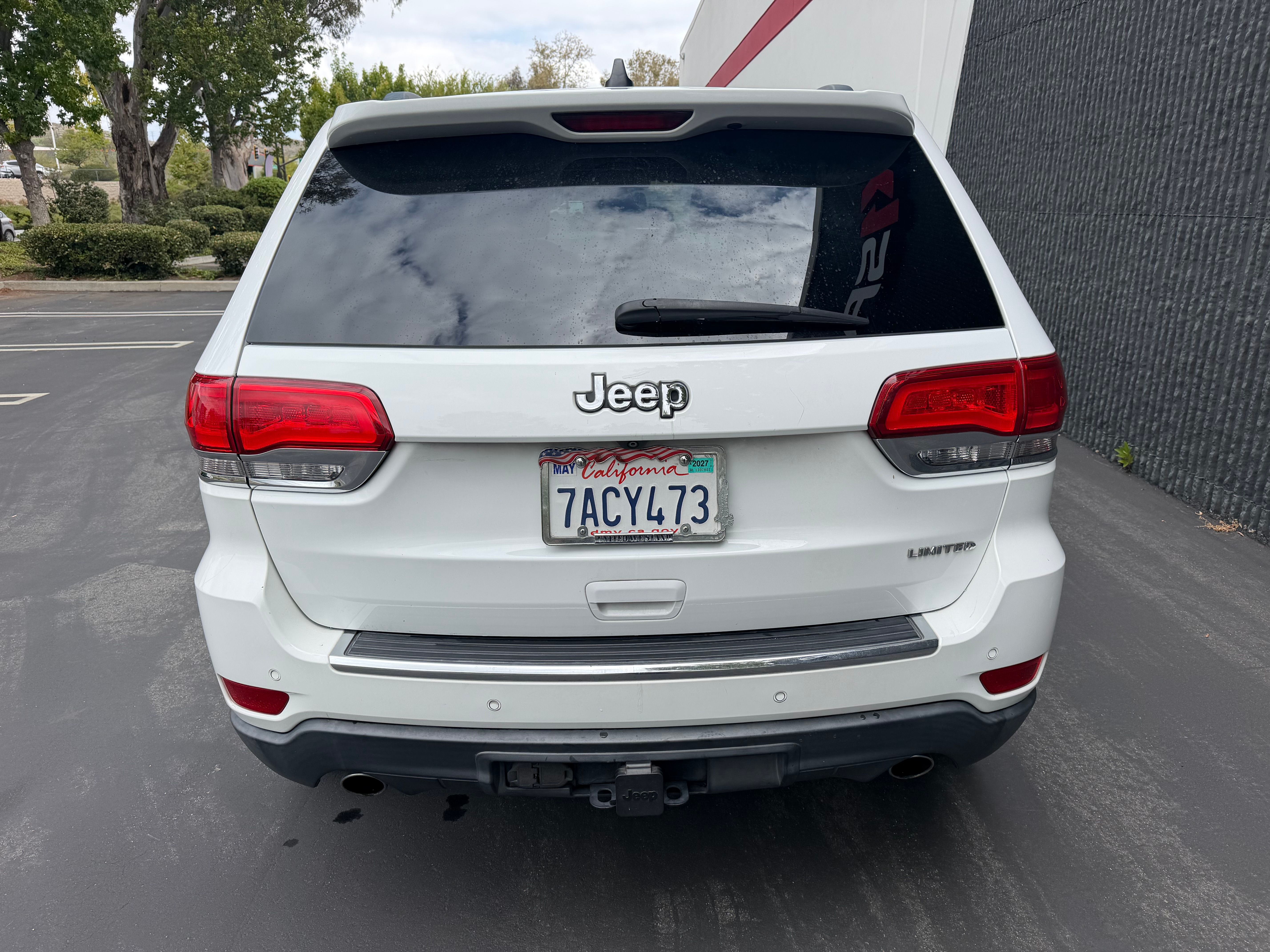 Used 2014 Jeep Grand Cherokee Limited w/ Trailer Tow Group IV RWD image 6