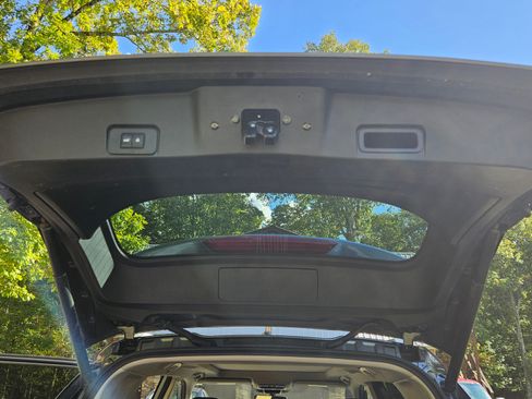 Used 2023 Nissan Rogue SL image 22