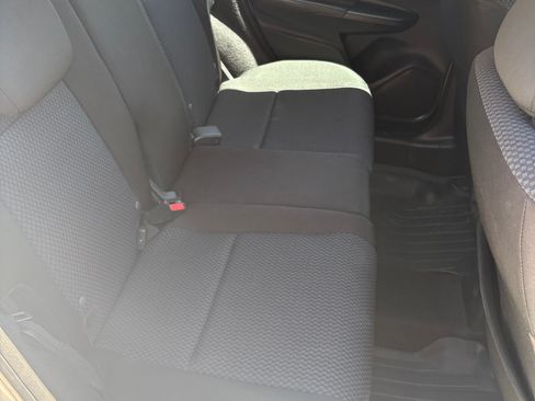 Used 2018 Honda Fit LX image 12