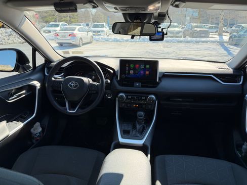 Used 2024 Toyota RAV4 XLE w/ Convenience Package image 13