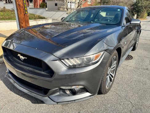 Used 2015 Ford Mustang GT Premium image 6