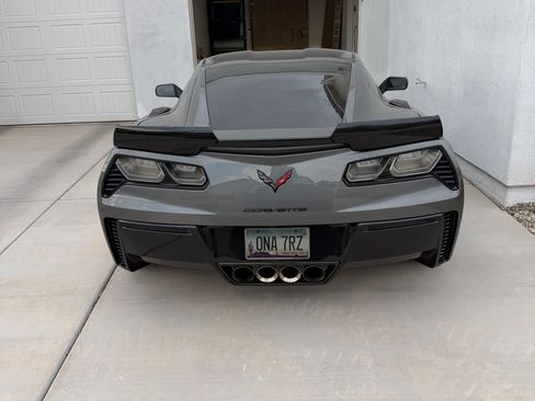 Used 2016 Chevrolet Corvette Z06 w/ 3LZ Preferred Equipment Group RWD image 6
